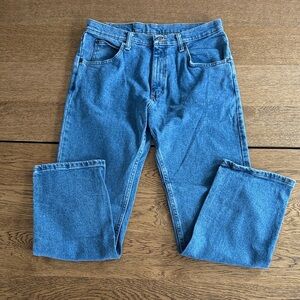 Wrangler - like new - Men's 32 X 30 Denim Jeans